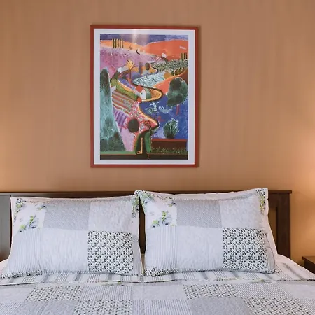 ιlektra's House Apartment