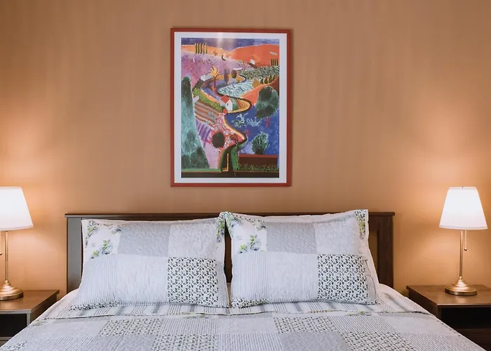 ιlektra's House Apartment