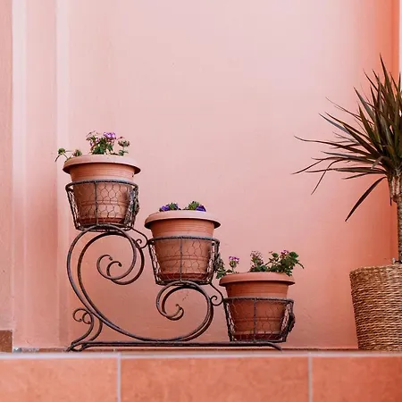 ιlektra's House